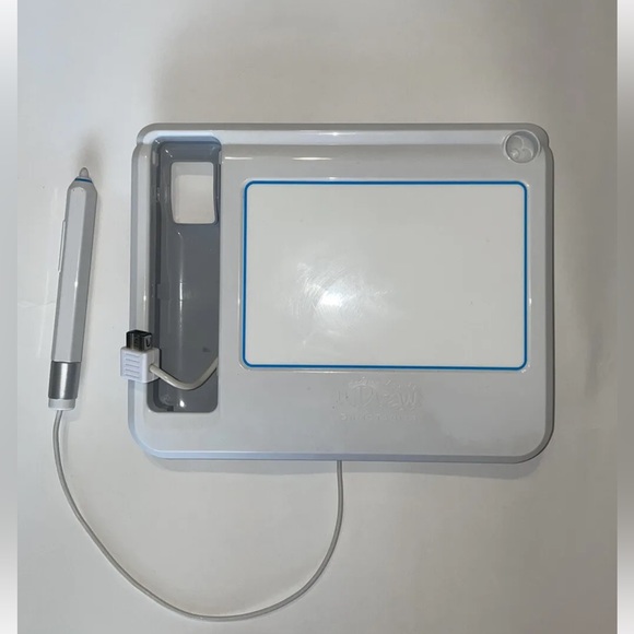 Pre-owned UDraw Studio Set. For Nintendo Wii. 2 Games and UDraw Pad.. - Picture 3 of 7